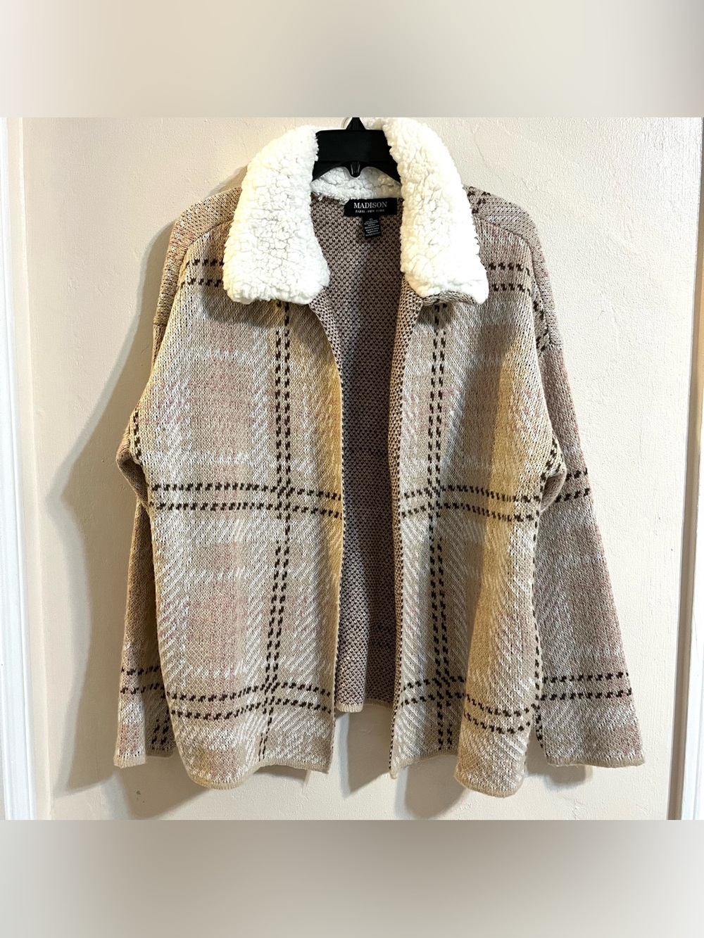 Madison Paris NY Beige & Pink Plaid Sherpa Collar Cardigan Sweater Jacket XL